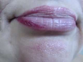 erika-lois live cam profile