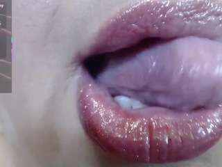 erika-lois's CamSoda show and profile