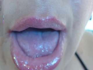 erika-lois Live Webcam on CamSoda