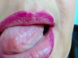 erika-lois Live Webcam on CamSoda