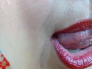erika-lois live webcam show