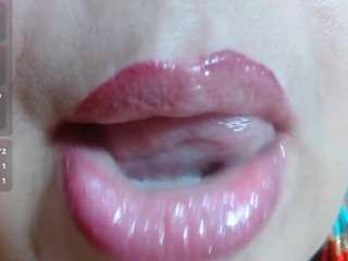 erika-lois live webcam show