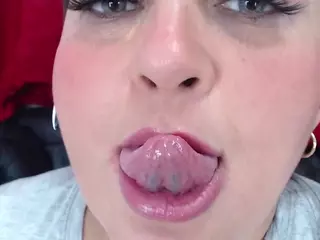 erika-lois's Live Sex Cam Show