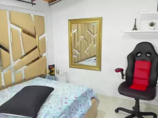 ariana-joness's Live Sex Cam Show