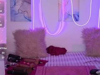 manesummers Live Webcam on CamSoda