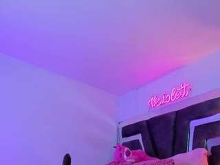 vaiolett-coleman webcam