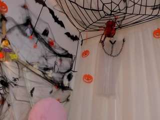 Vaiolett-coleman's cam show statistics and live stream