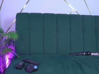 Isabella Spring live cam preview
