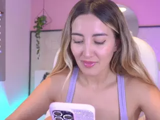 Isabella Spring's Live Sex Cam Show