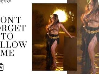 beauty-milf live webcam on Soda Cams