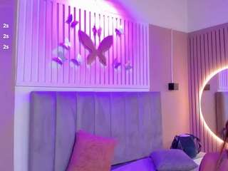 beauty-milf Live Webcam on CamSoda