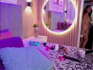 beauty-milf's Live Sex Cam Show