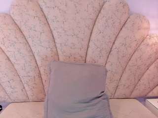 sophy-milf webcam model