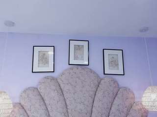 sophy-milf Live Webcam on CamSoda