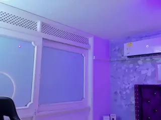 sophy-milf's Live Sex Cam Show