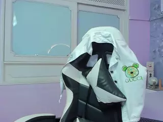 sophy-milf's Live Sex Cam Show