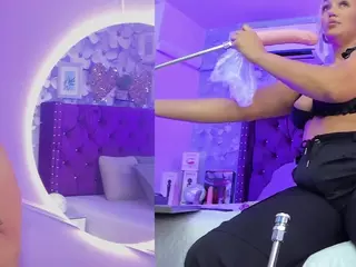 sophy-milf's Live Sex Cam Show