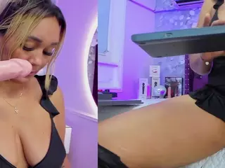 sophy-milf's Live Sex Cam Show