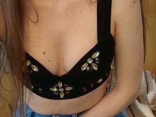 yourbaby85567 Live Webcam on CamSoda