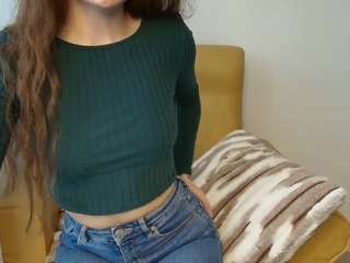 le modèle yourbaby85567 est en webcam porno dans un show sur le site camsoda, il possède les tags suivants: anal,lovense,young adult,toys,teen-18,tease,strip,spank,smoking,skinny,pussy,ass,natural,no drinking,full-nudity,cum,asshole,blowjob,fingers,camel-toe