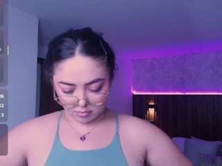 emmy-walker Live Webcam on CamSoda