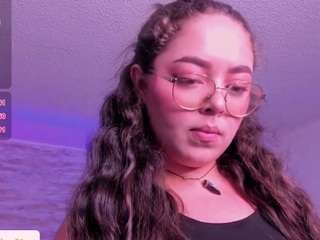 emmy-walker Live Webcam on CamSoda