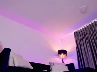 emmy-walker's Live Sex Cam Show