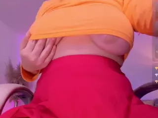 emmy-walker's Live Sex Cam Show