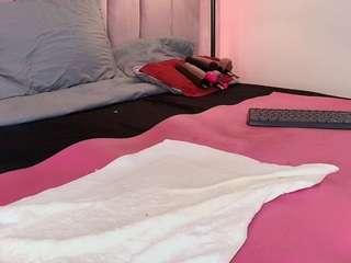 hallybans Live Webcam on CamSoda