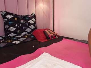 hallybans Live Webcam on CamSoda