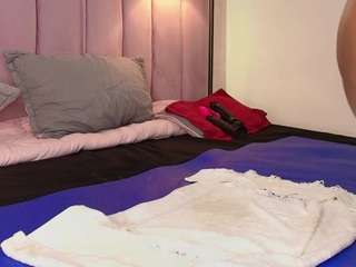 hallybans Live Webcam on CamSoda