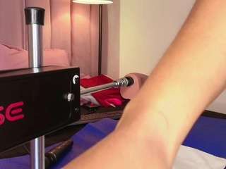 hallybans Live Webcam on CamSoda