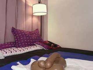 hallybans Live Webcam on CamSoda