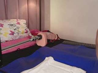 Live webcam model hallybans on Soda Cams