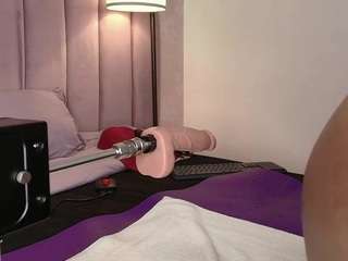Hallybans's cam show statistics and live stream