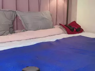 hallybans's Live Sex Cam Show