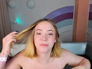 pretty-alison's Live Sex Cam Show