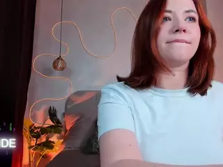 pretty-alison's Live Sex Cam Show