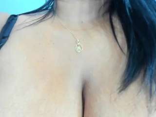 ebonybreastvh webcam