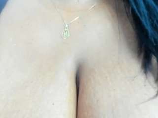 ebonybreastvh