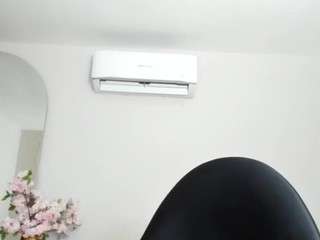 ebonybreastvh