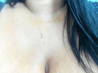 ebonybreastvh