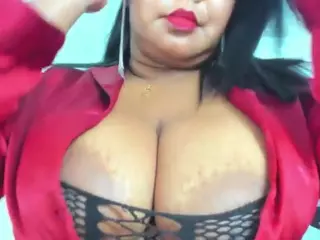 ebonybreastvh's Live Sex Cam Show