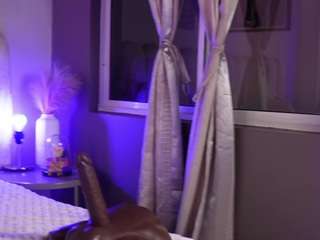 gabytorres live cam profile