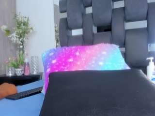 ashantie-millerk webcam