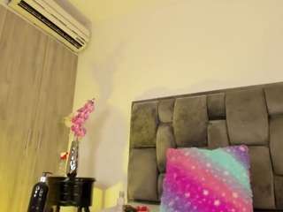 ashantie-millerk webcam