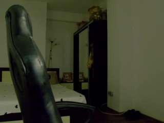 le modèle dedesibel1 est en webcam porno dans un show sur le site camsoda, il possède les tags suivants: amateur,grey eyes,toys,tease,strip,solo,pov,natural,lush,lovense,ass,living room,flashing,fetish,feet,dildo,control,blowjob,black hair,bj