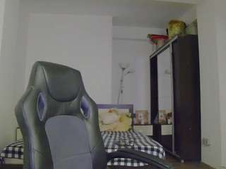 dedesibel1 Live Webcam on CamSoda