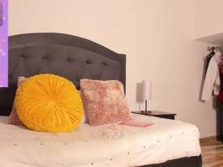 carolina-hot Live Webcam on CamSoda