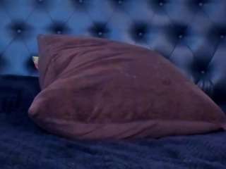 alika-shanty's CamSoda show and profile